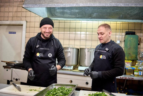 Андрій Кошара Hero Assistance S.E.T Volunteer Kitchen