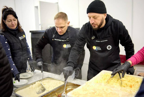 Андрій Кошара Hero Assistance S.E.T Volunteer Kitchen