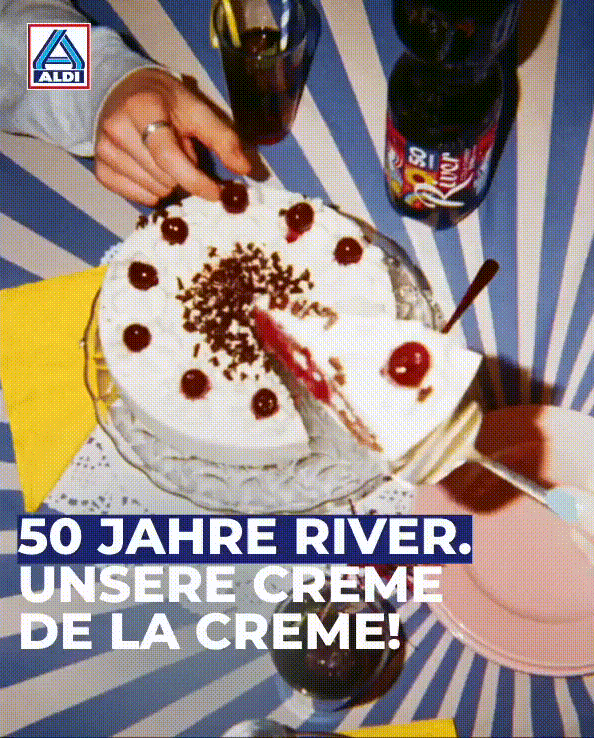 River Cola Kampagne 2024
Agentur: Accenture Song
Art Buying: Alice Feja
Styling: Nina Divitschek
Haare Make Up: Sabine Wicker / LigaNord
Art Direktion: Birte Rössner
Licht Assistent: Anton Poels
Digital Operator: Daniel Müller