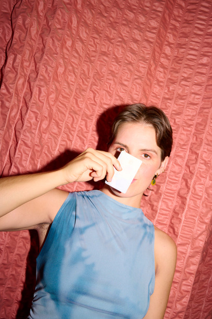 Photography Campaign Tomorrow Banking Jenny Bewer Hamburg Still Life Portrait Lifestyle Photography Kampagne Fotografie anking Karten