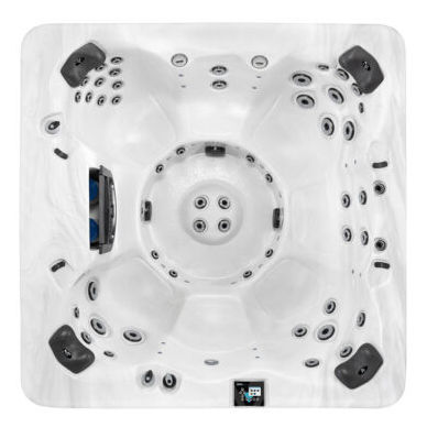 Monarque: Medium Family 7 Person Hot Tub