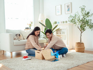 Staging matters when selling your home in Windsor & Essex County! Learn how to make your property more appealing to buyers with expert staging tips for decluttering, furniture placement, decor, and lighting to help your home stand out online and in person. Guidance from Lisa Cipparone, Windsor & Essex County REALTOR®.