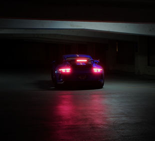 PORSCHE 2_edited.jpg