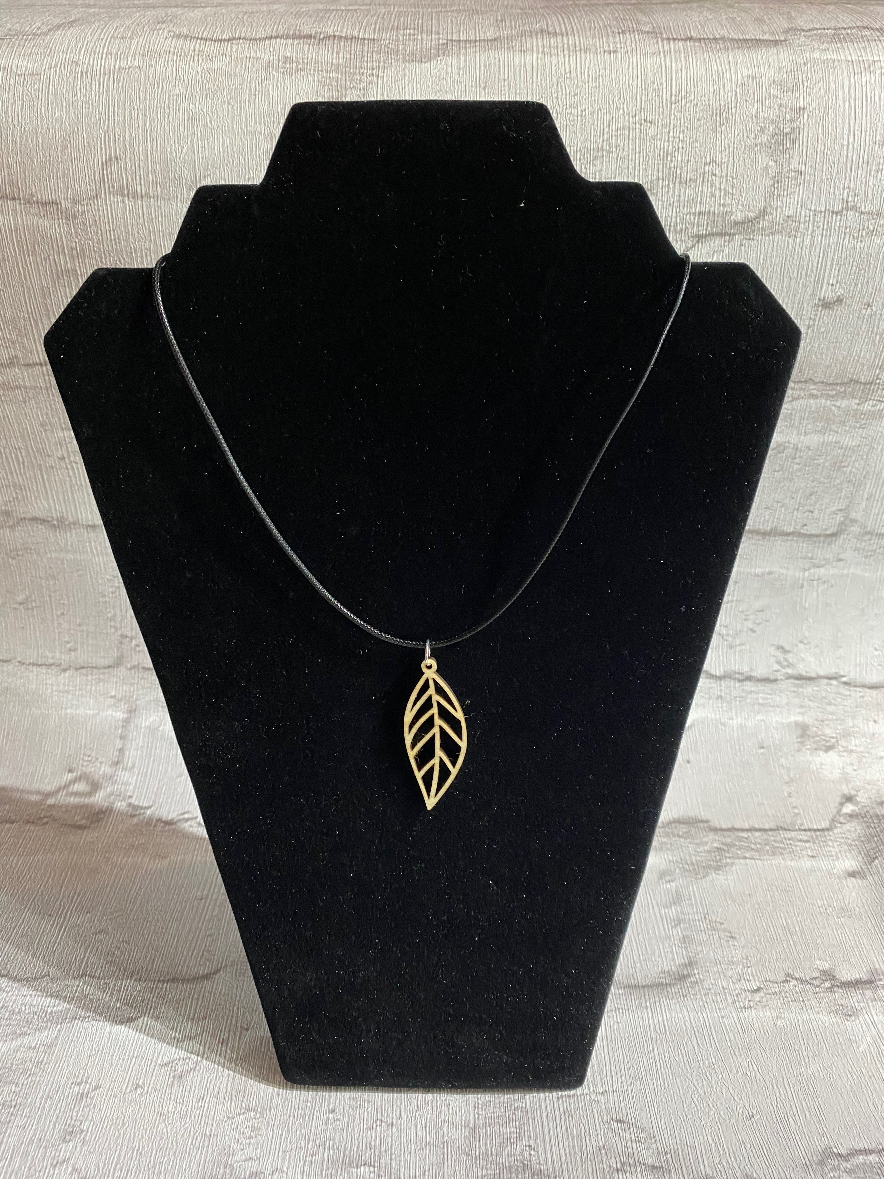 Wooden Leaf Design Pendant