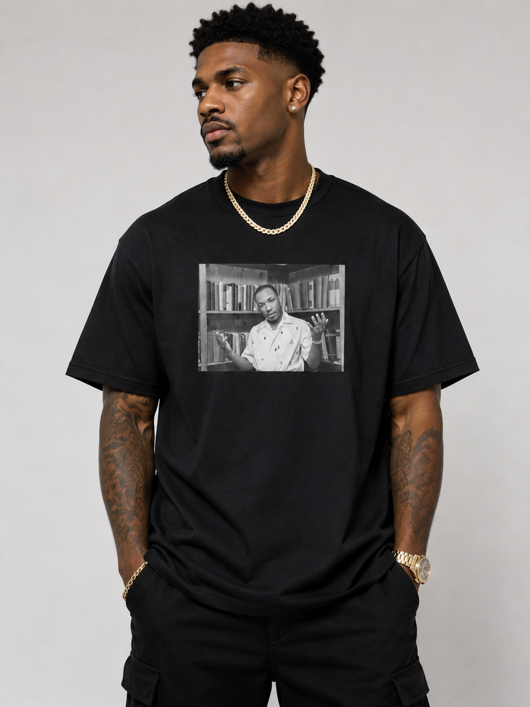 MLK WHAT'S HAPPENING T-SHIRT (BLACK/NEWSPAPER)