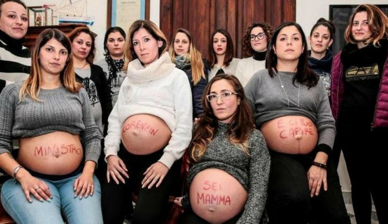 Protesta mamme La Maddalena