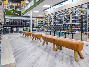 Go Outdoors store flooring shoe fitting area Derby - Hull Flooring
