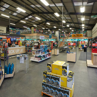 Halfords store flooring - Hull flooring