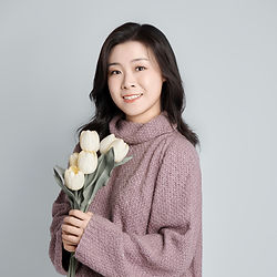 Dr. Xiaoya, Gao-headshot.jpg