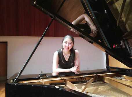 Yi Xu.jpg