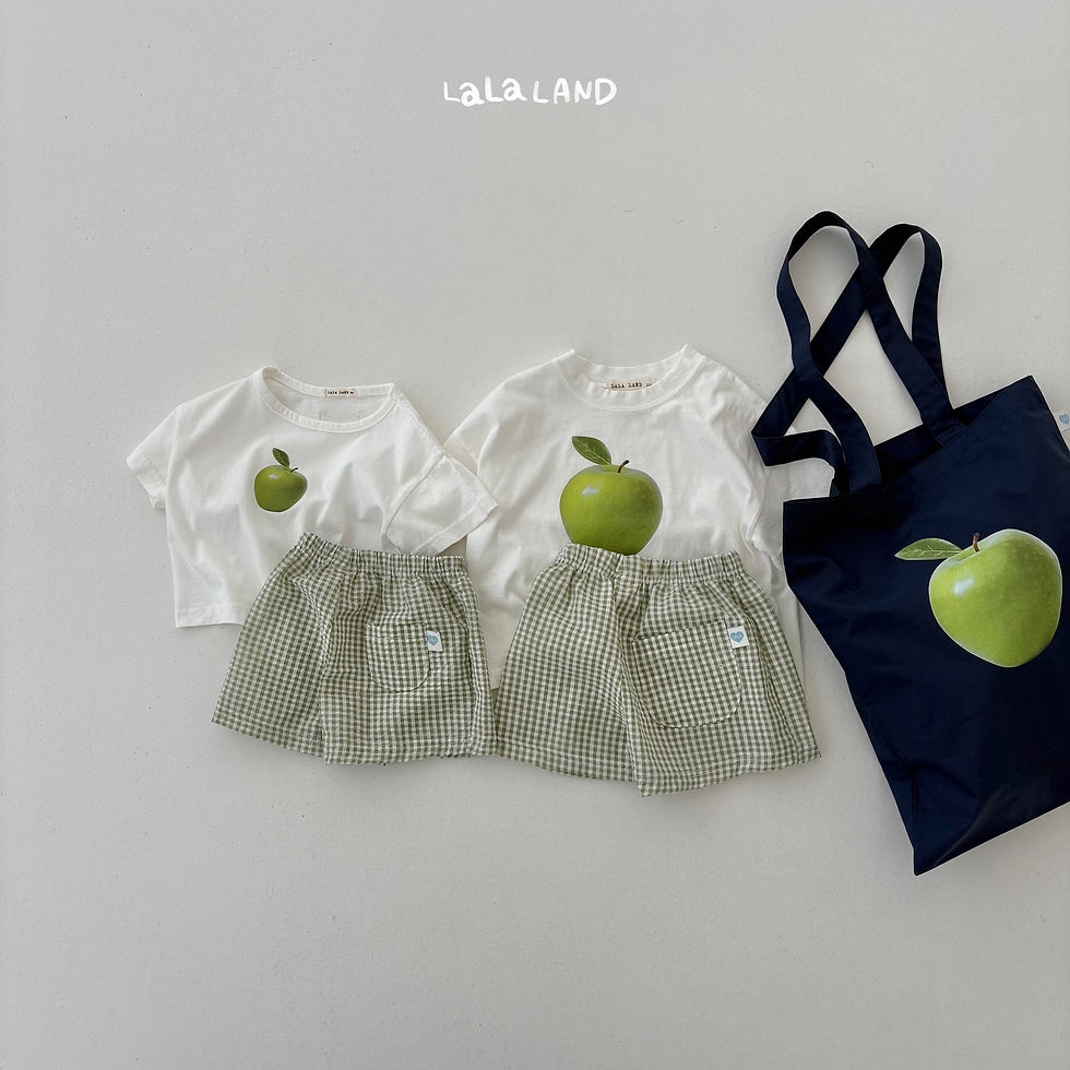 Thumbnail: Berry Apple Tee