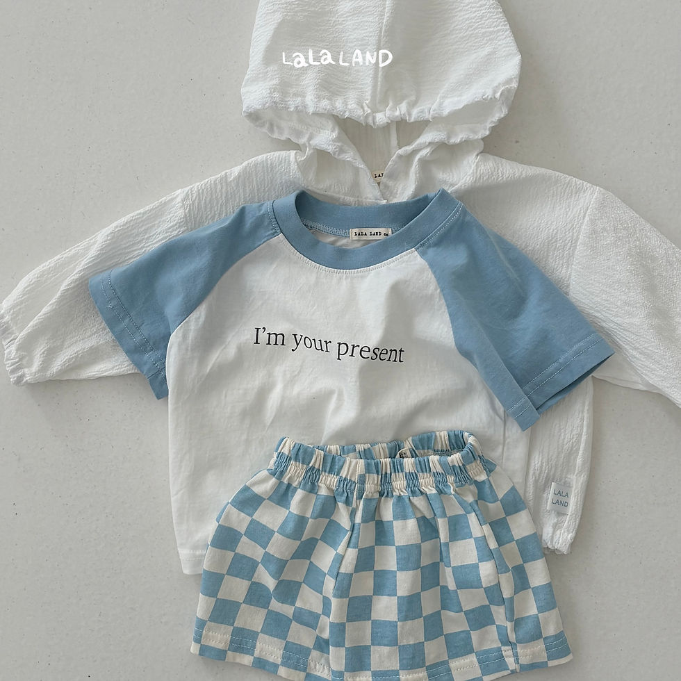 Thumbnail: Bebe) I’m Raglan Tee