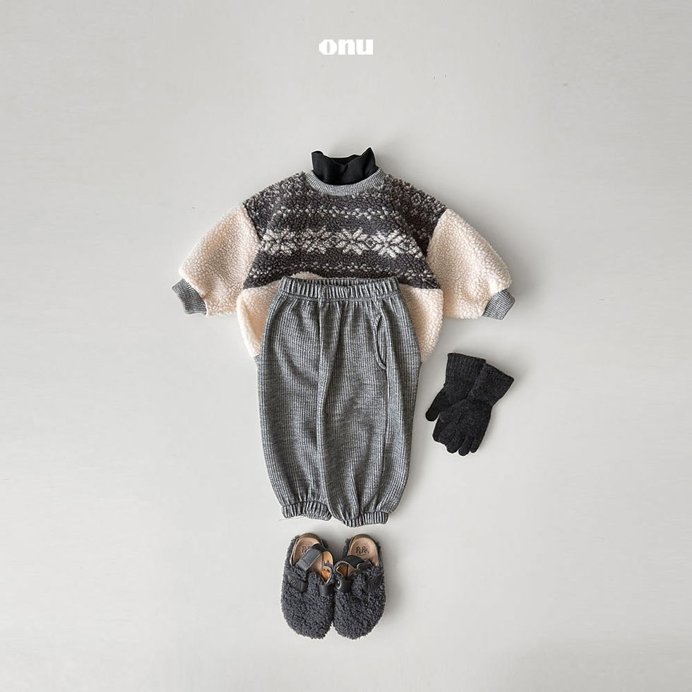 Thumbnail: [Ready to Ship] Dumble Sweatshirt