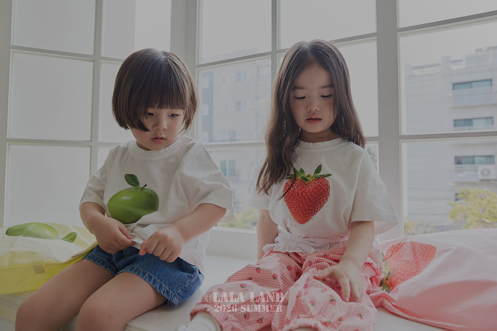 Thumbnail: Berry Apple Tee