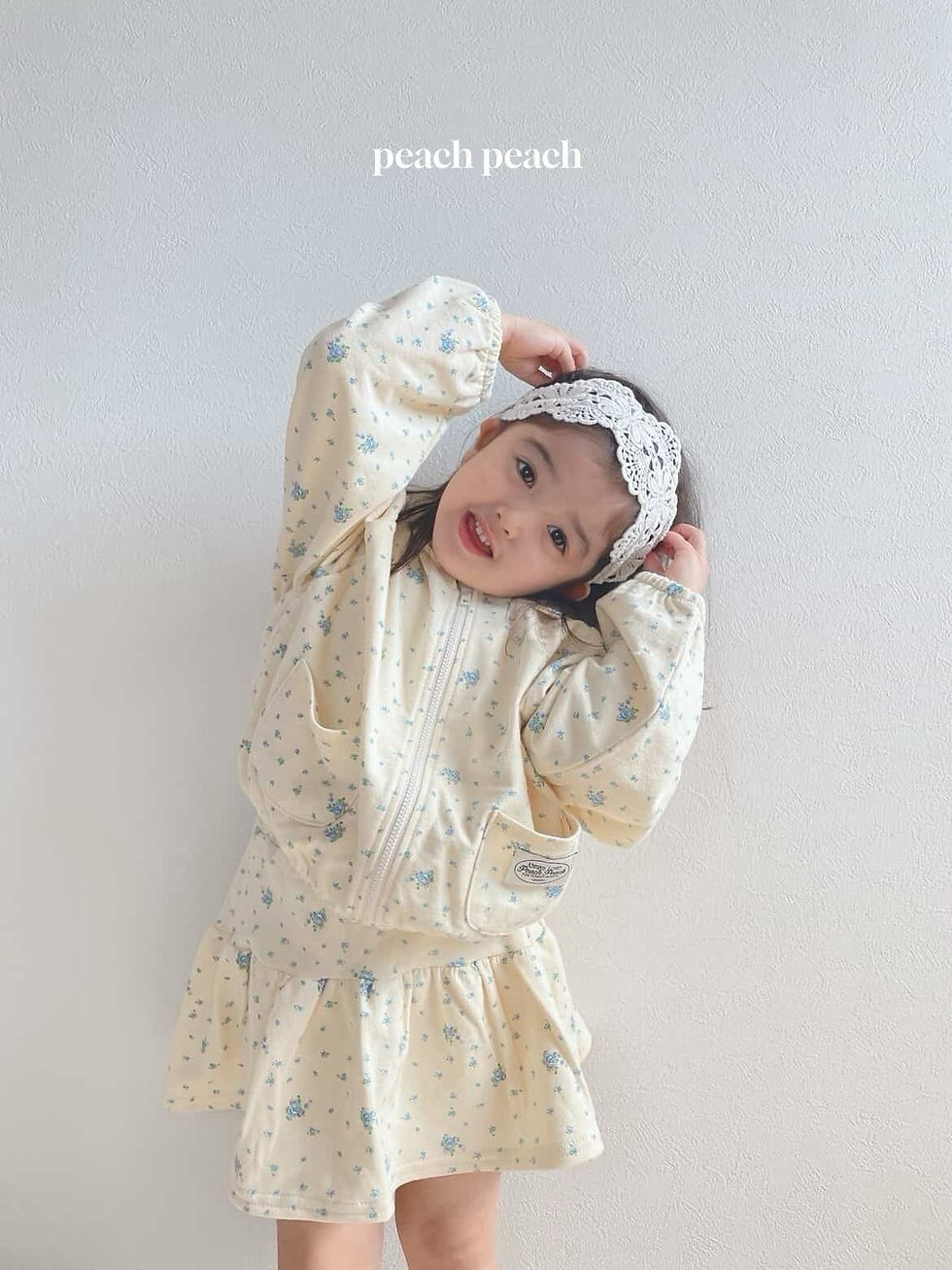 Thumbnail: Romi Hoodie 