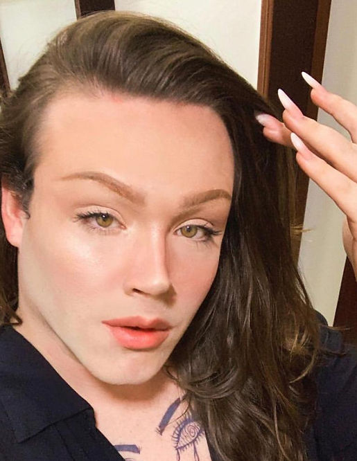 Vi Basílio - perfil.jpeg