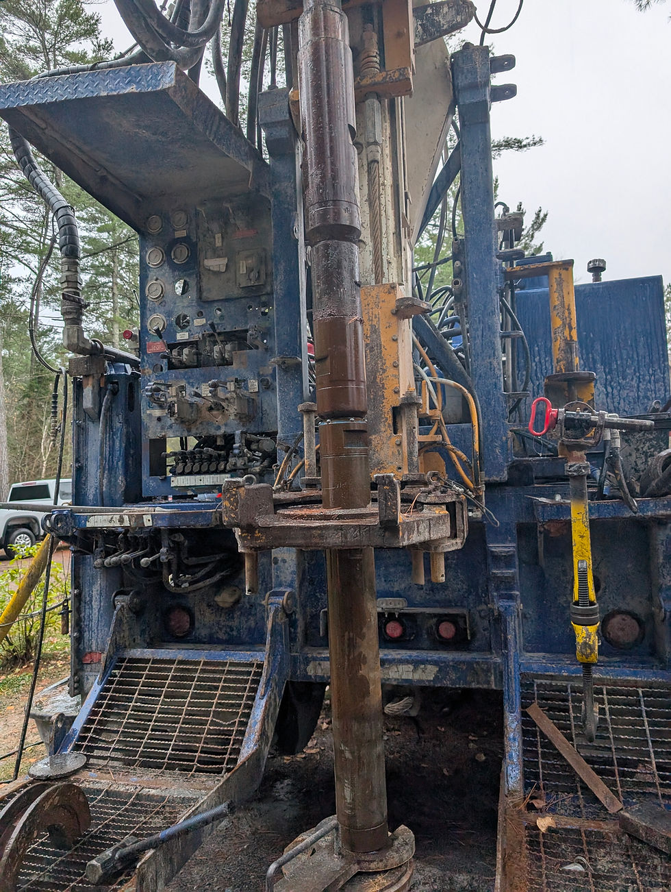 Drill rig for water well drilling in Algoma