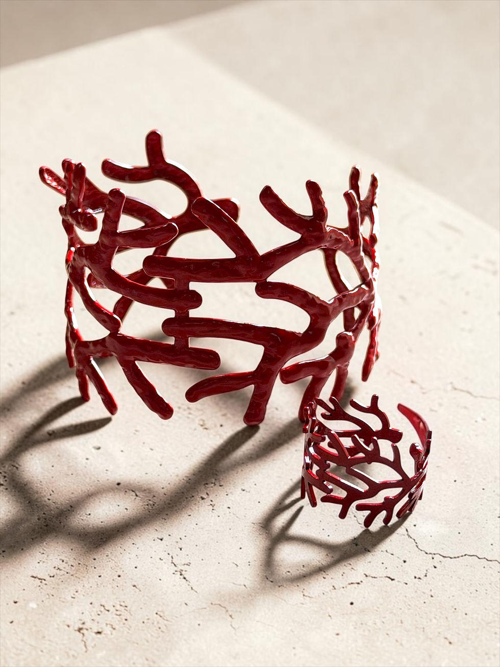 Thumbnail: Bracciale e anello corallo semirigido