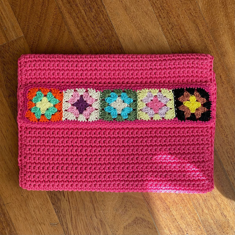 Miniatura: Clutch Hand Granny