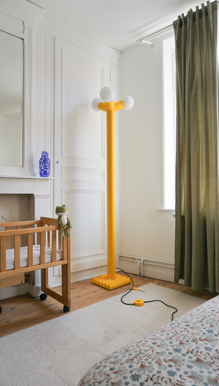 Lampadaire Memphis pop design cool décoration intérieur design espace 