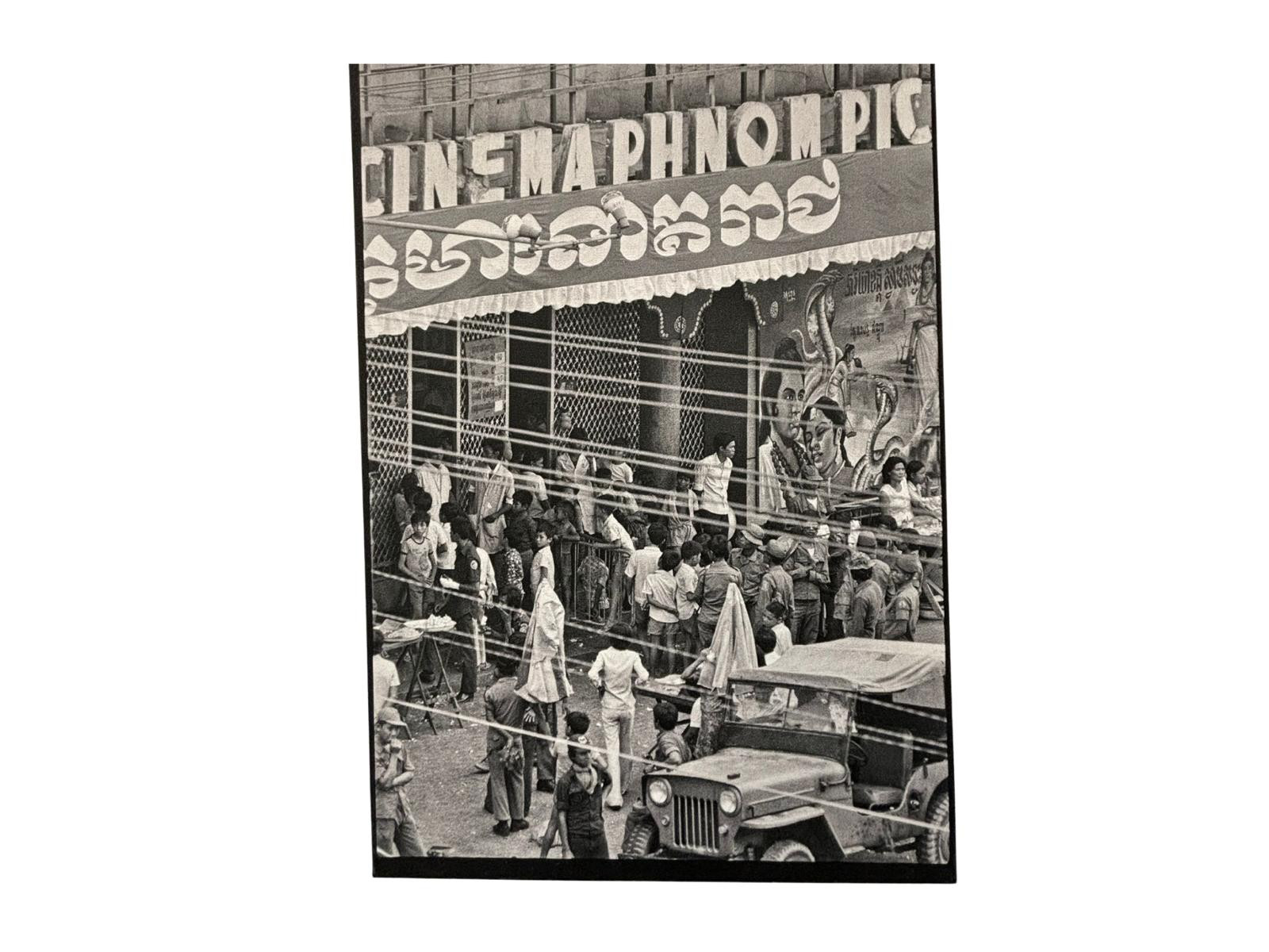 "Phnom Pic" – Roland Neveu Photography Print
