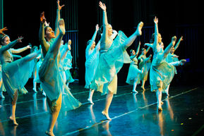 Dance19.jpg