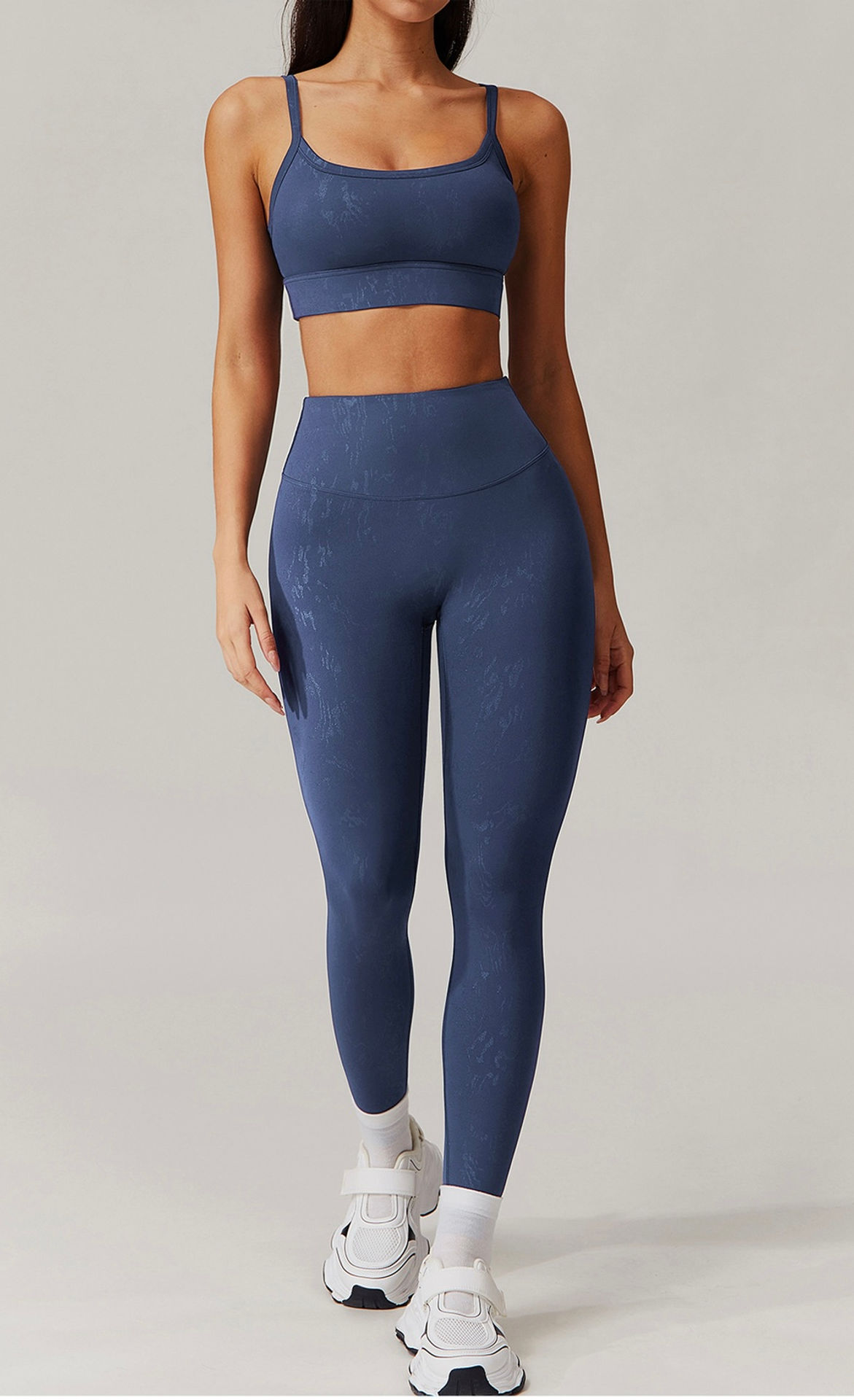 Icon Glow Leggings – front view