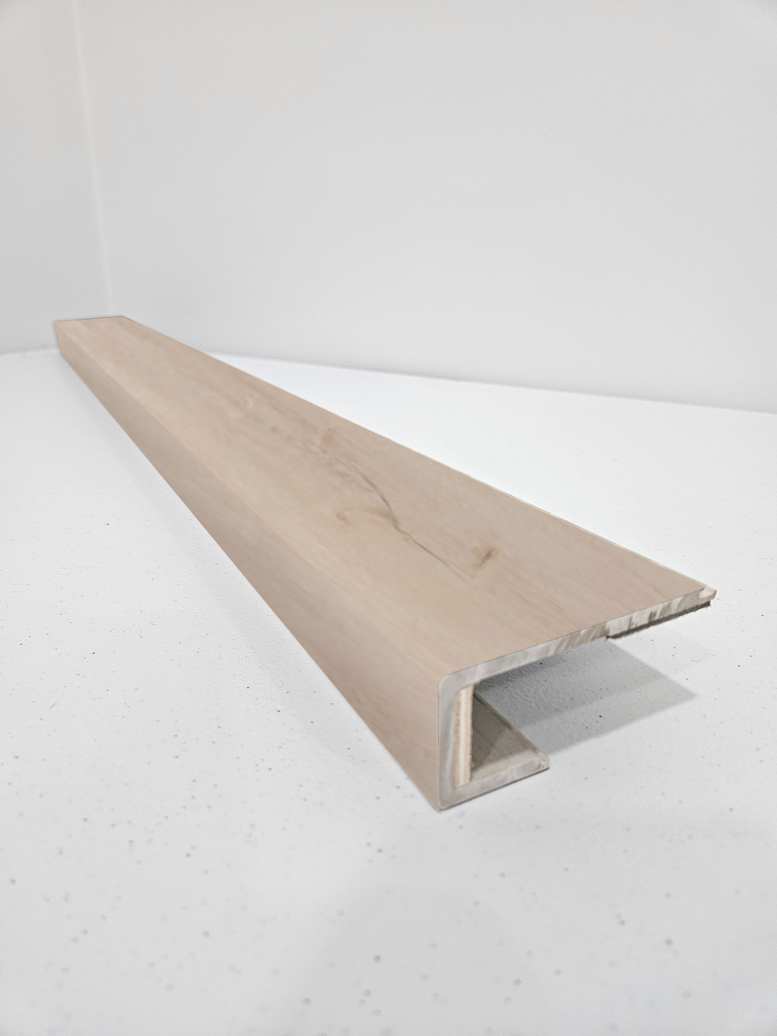 MSI Stone ULC High Trak Pro Plus Cotton Oak Nosing