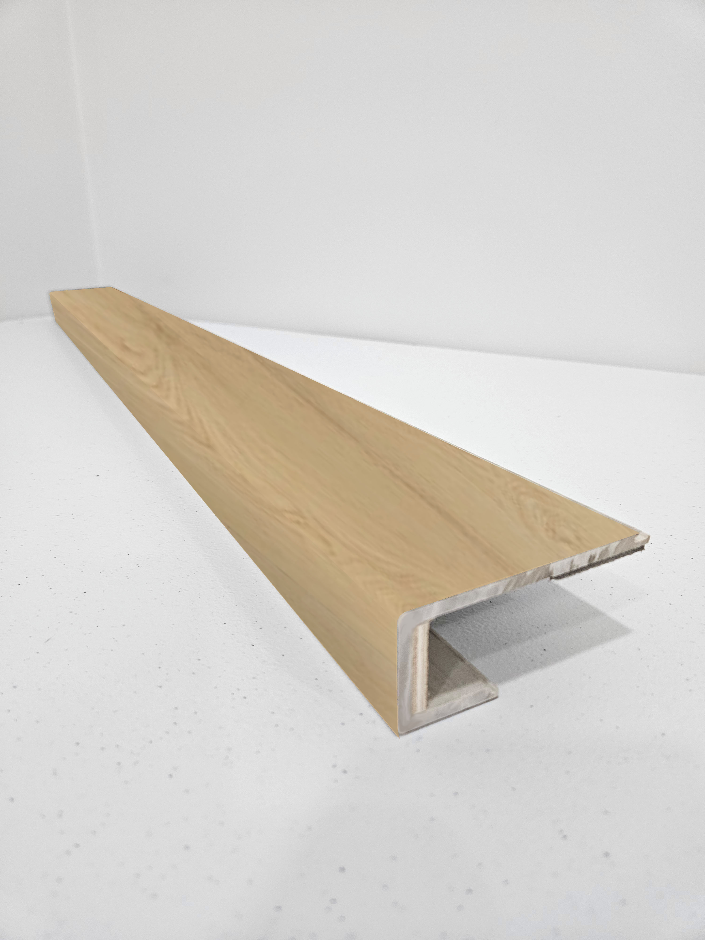 MSI Stone ULC Silver Lullaby Nosing