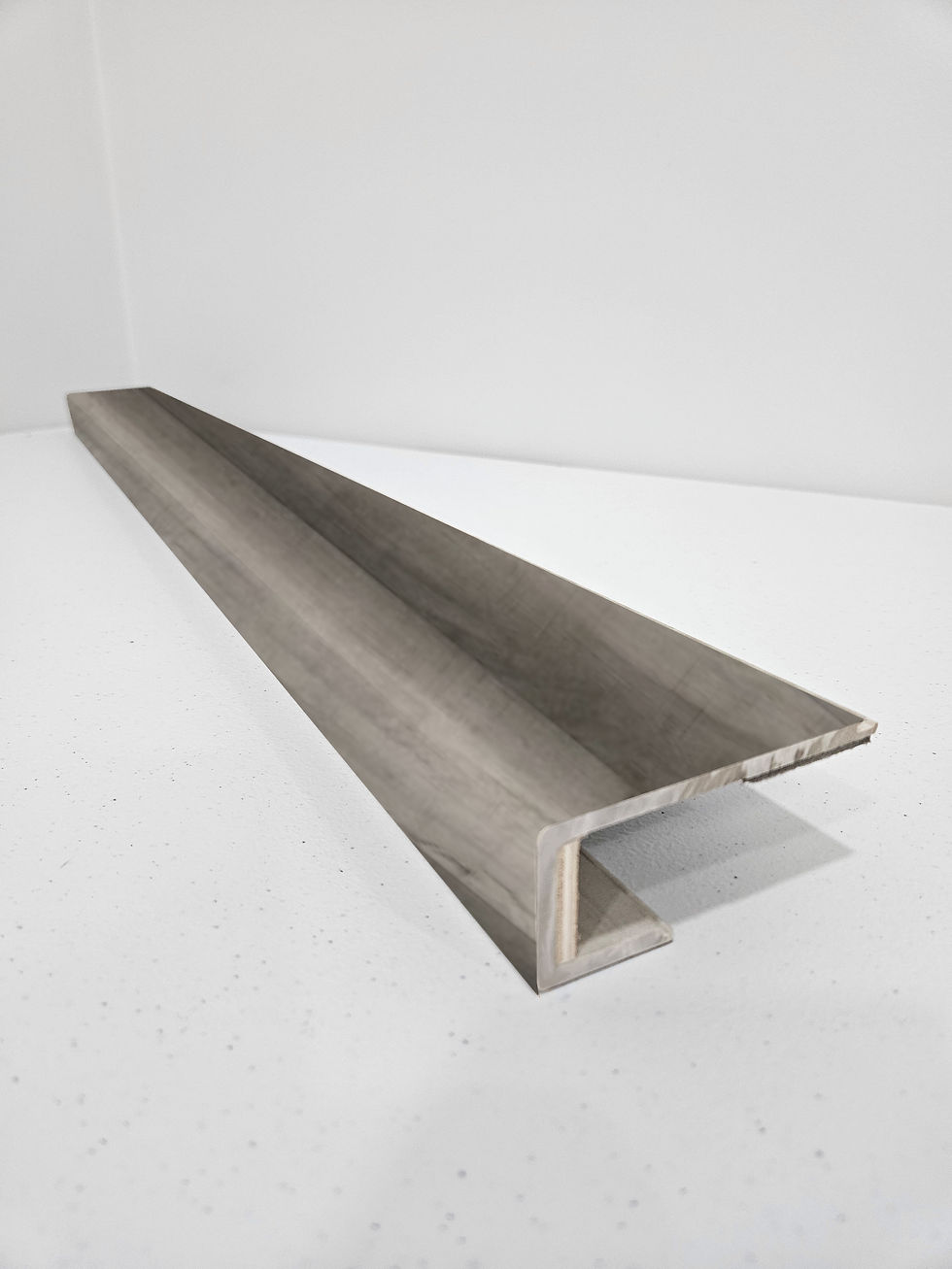 MSI Stone ULC Brant Lake Nosing