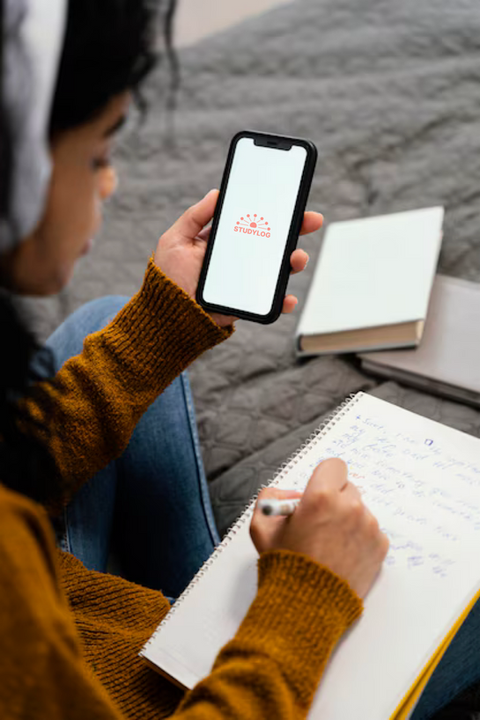 STUDYLOG | Disrupted Internships