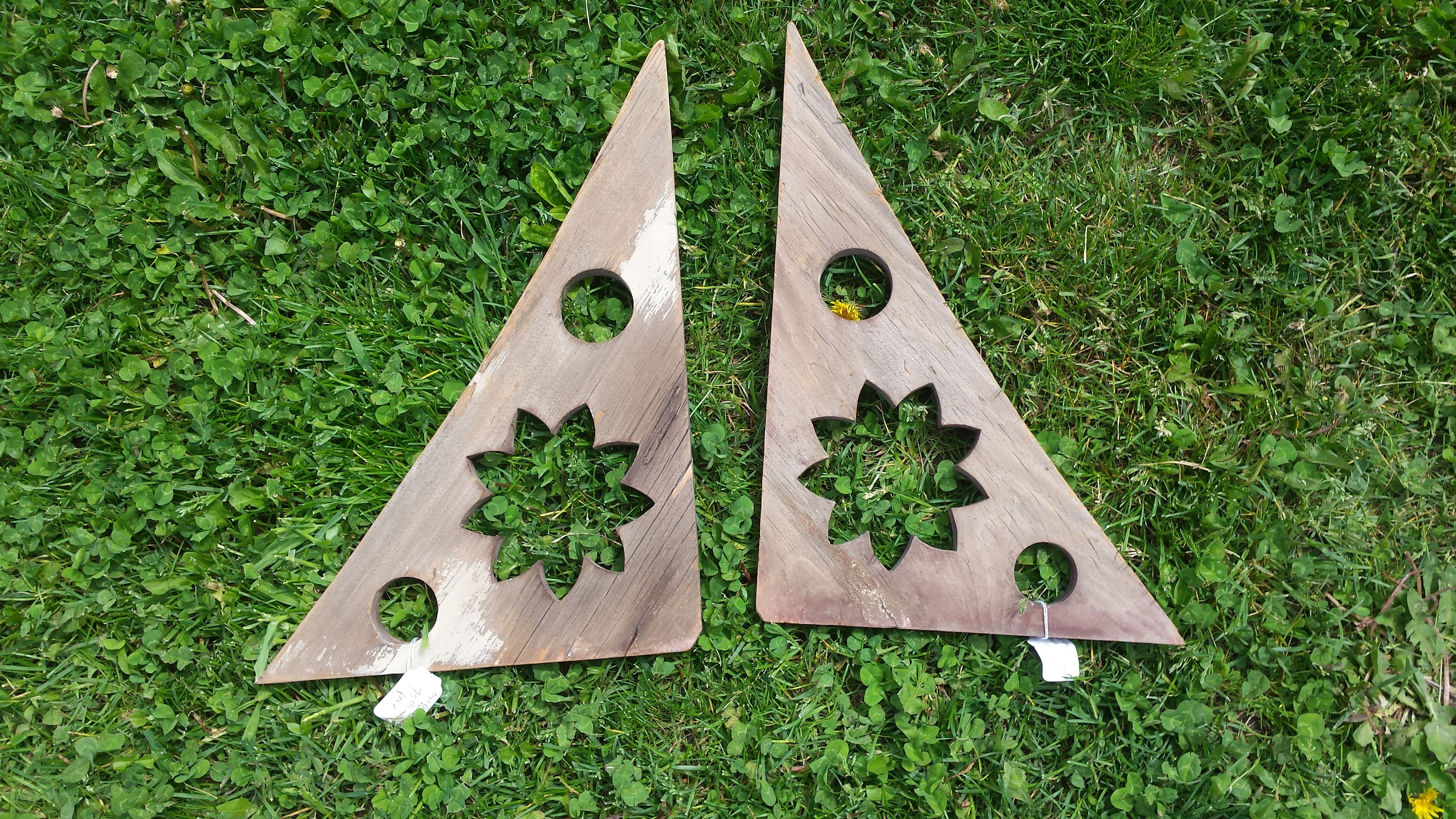 thin flower corner bracket