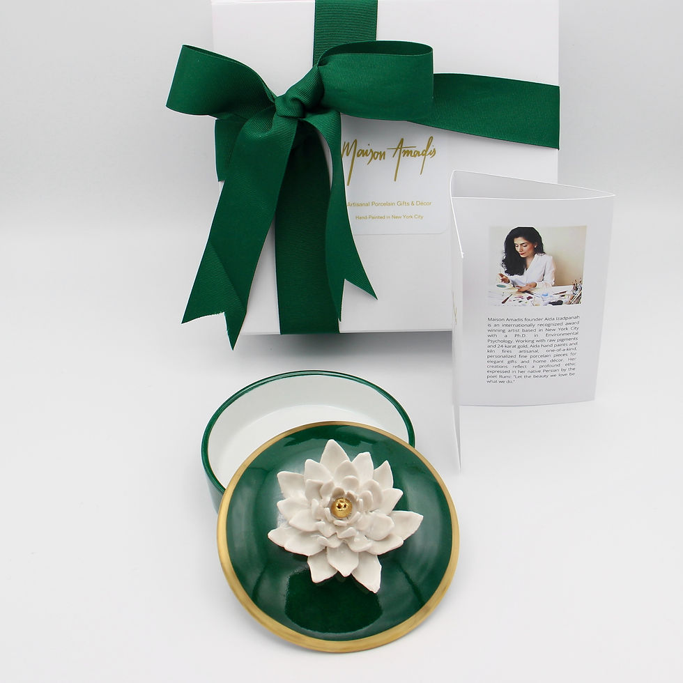 Thumbnail: Floral Sculptural Design with 24 karat Gold