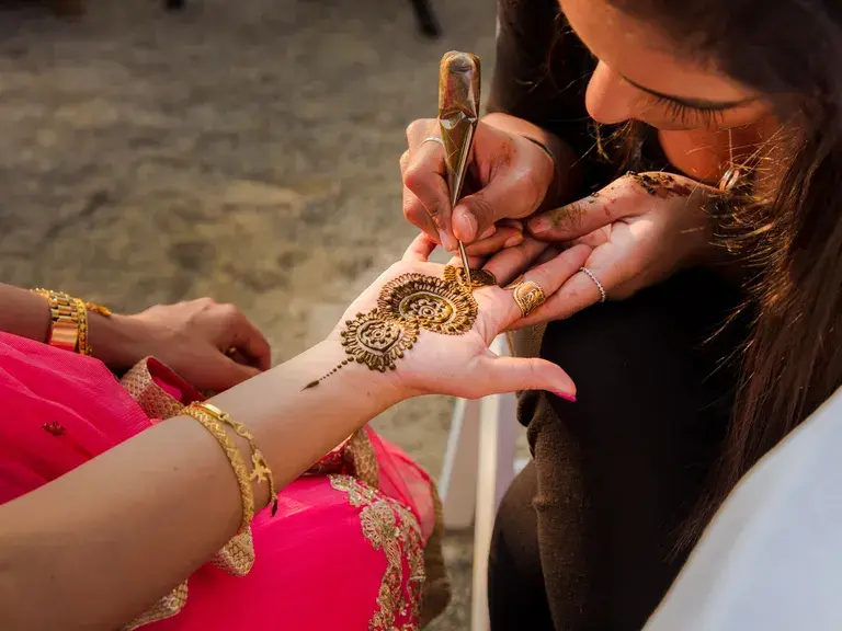 Ngungkab Lawang & Mehndi Ceremony
