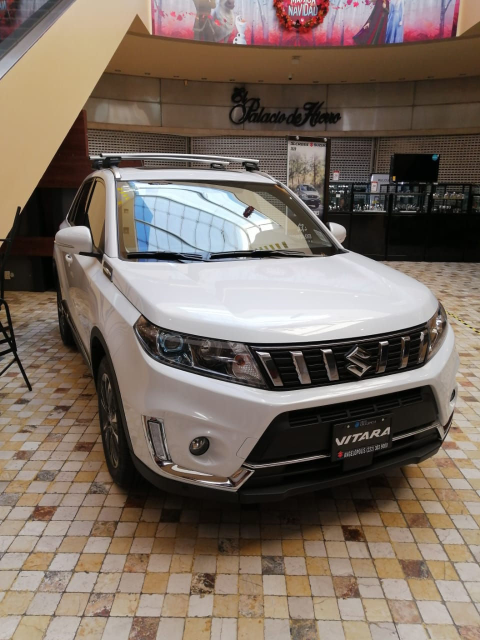 Miniatura: Suzuki Vitara 2022