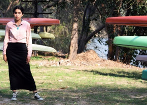 Elegance with a pinch of Quirkiness!