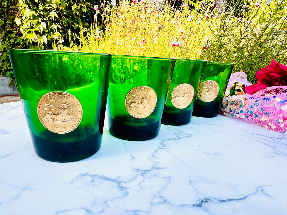 Miniature : Verres Byrrh vintage 