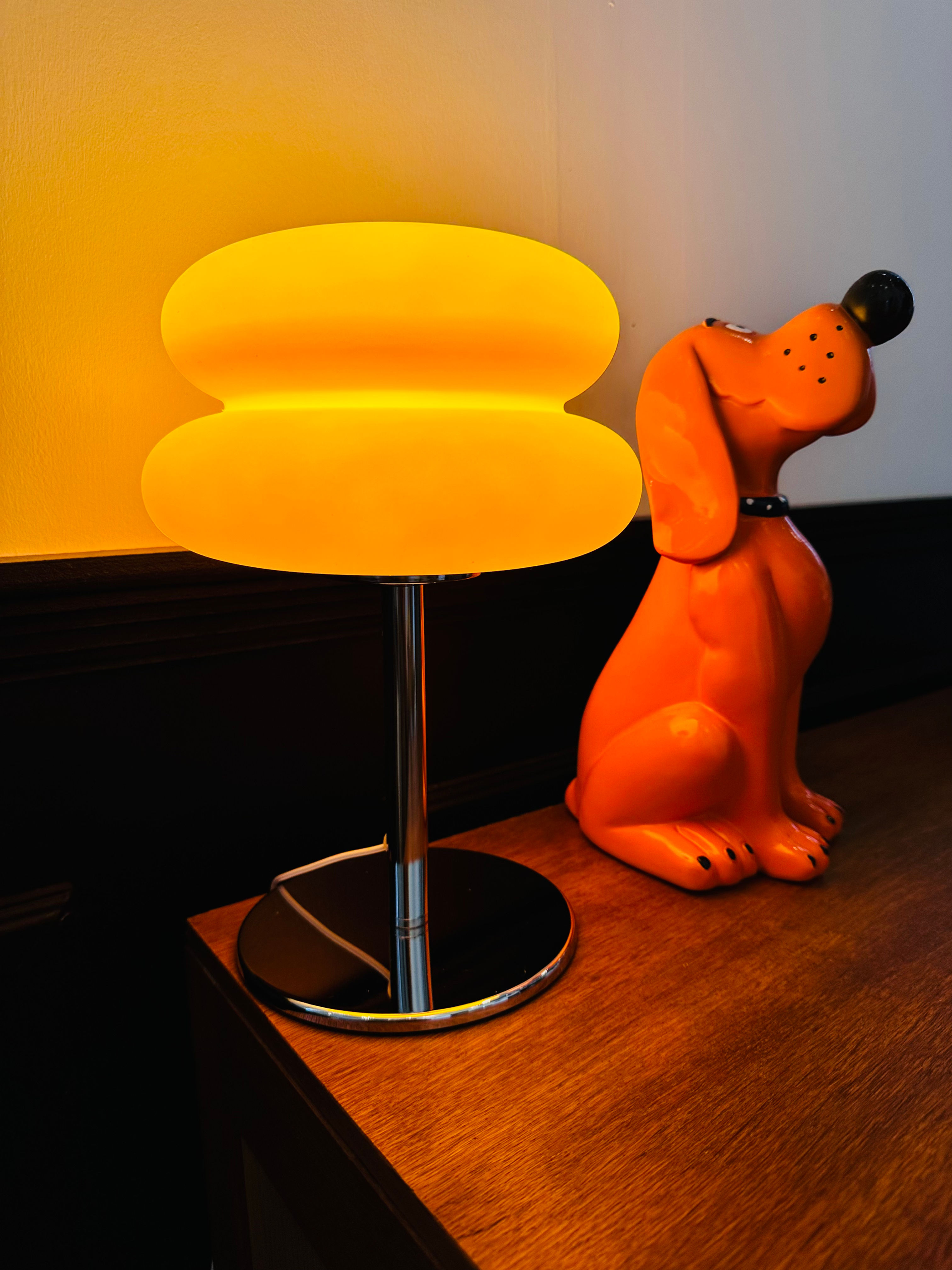 Luminaire design seventies orange