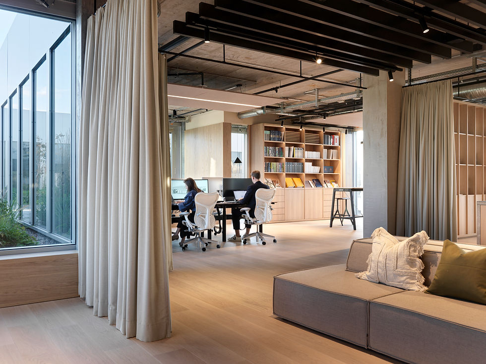 The Circle, Switzerland 10.jpg