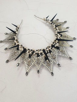 bespoke rock n roll edgy alternative bridal crown with black spikes