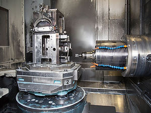 CNC-HMC-(Horizontal-Machining-Center)-Services.jpg