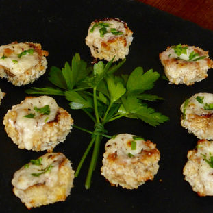 Garlic button mushrooms