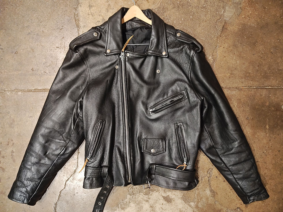Thumbnail: L Vintage Leather Jacket 