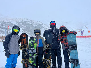 LA AMIPA COLABORA UN AÑO MAS EN EL VIAJE A LA NIEVE Gracias familias.