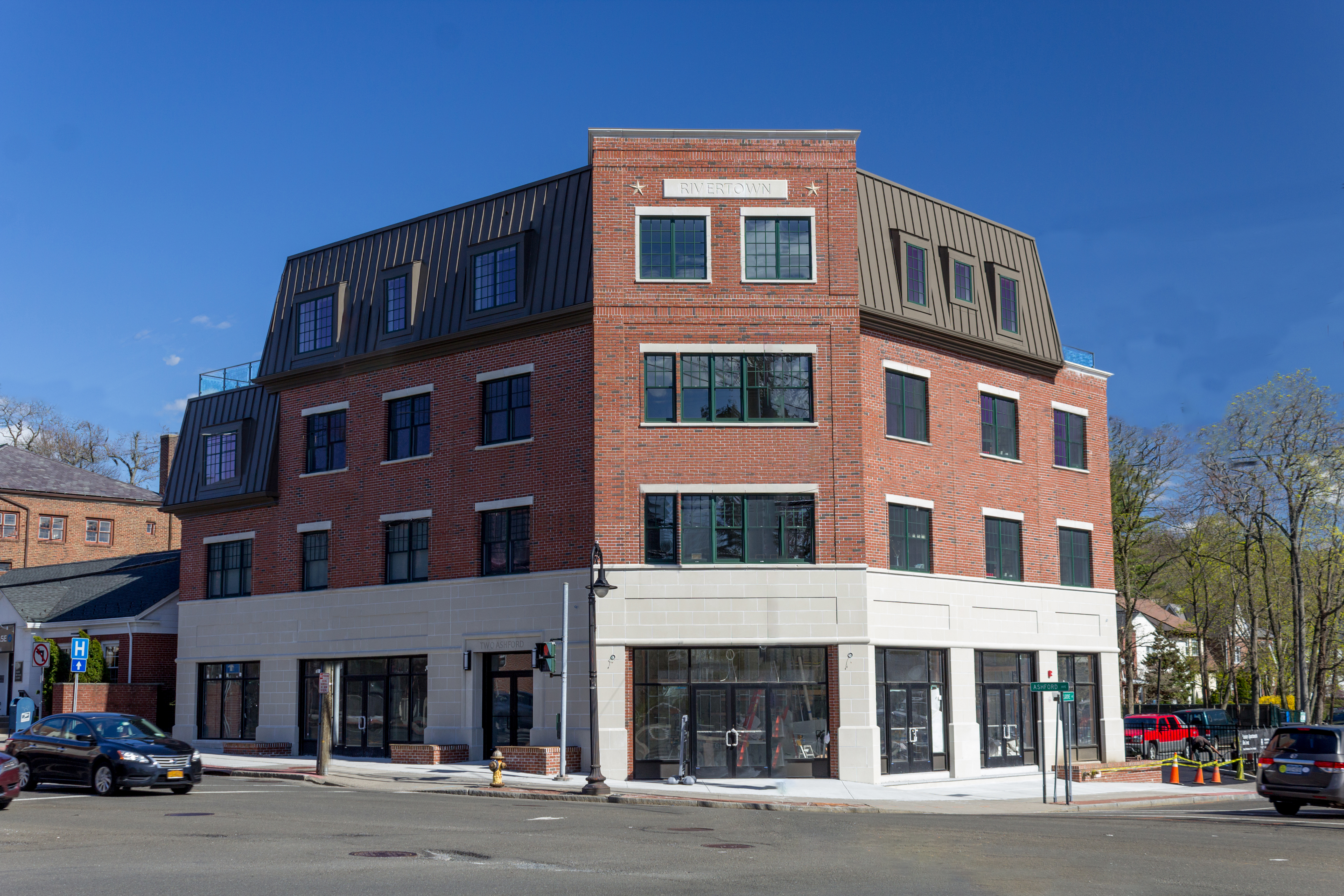 2 Ashford Avenue