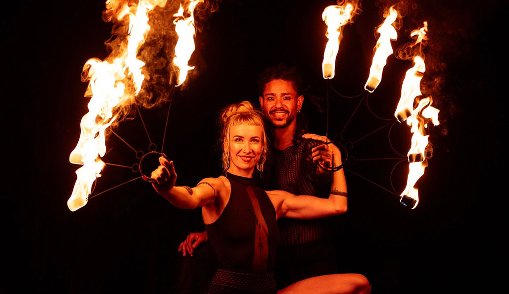 Luftakrobatik, Aerial acrobatics, Fire show