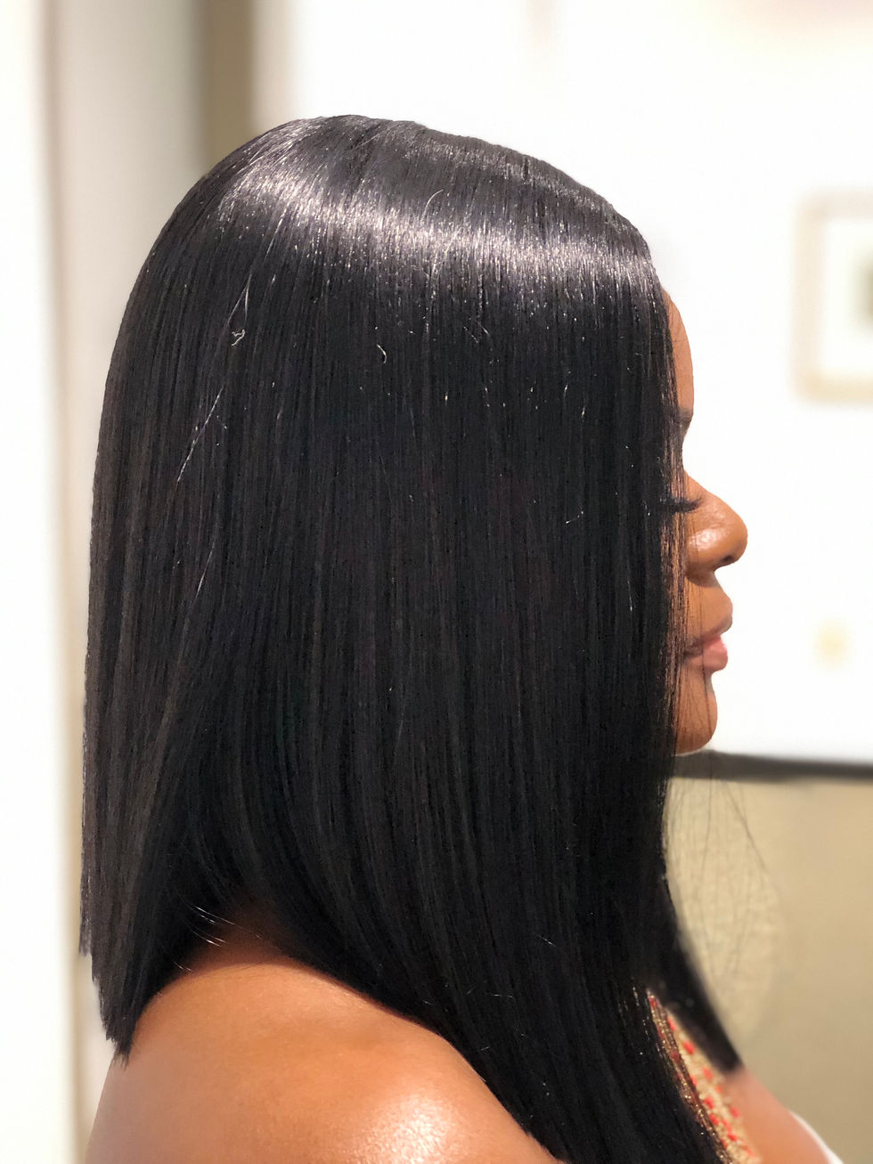 Thumbnail: Bone Straight Blunt Bob in Jet Black
