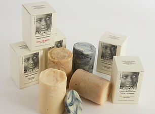 TAGLIA & CONDIVIDI (2).jpg