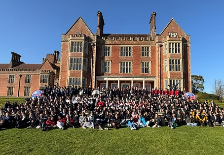 BEO World: Quase 20 anos transformando vidas por meio de programas educacionais internacionais