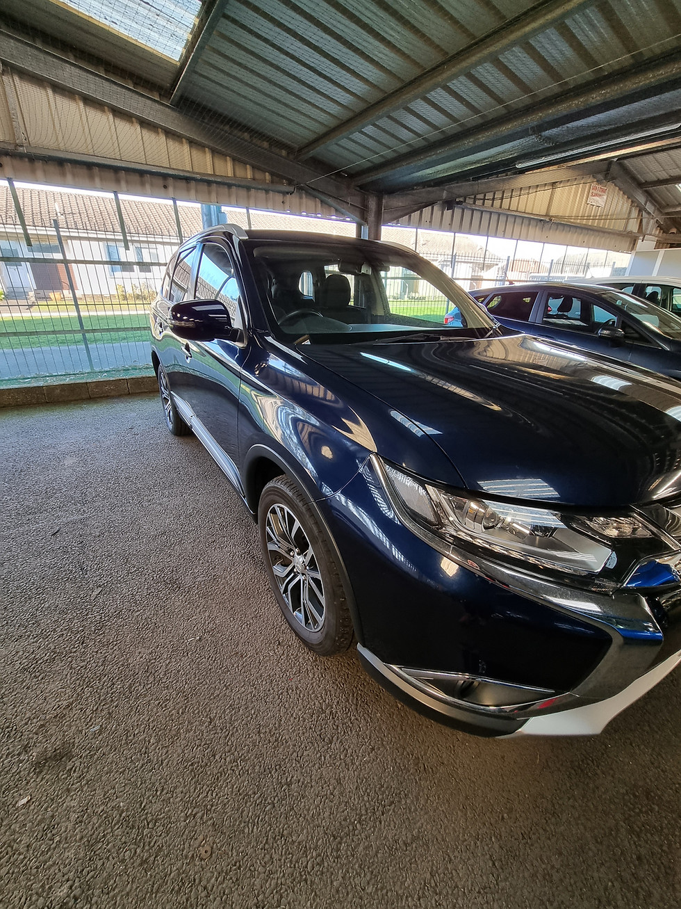 Thumbnail: Mitsubishi Outlander